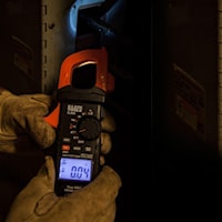 KLEIN TOOLS CL800 Clamp Meter AC/DC, Automatic Selection