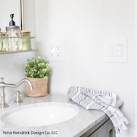 LEGRAND RCD11W The Radiant® Decorator Switch Rocker Switch Two Single Pole Switches 15 A, 120 V White