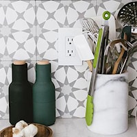 LEGRAND RWP26W The Radiant® Wallplate 1 Gangs White 4.94 in Lx 3.15 in W