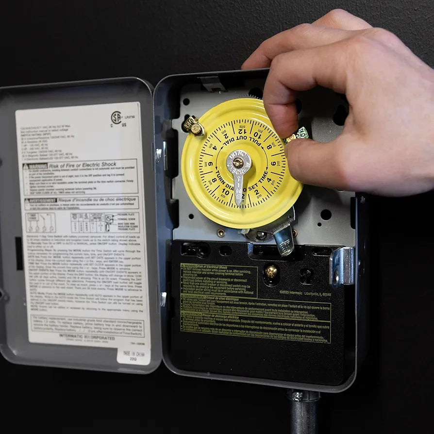 Intermatic T103 120-Volt DPST 24 Hour Mechanical Time Switch